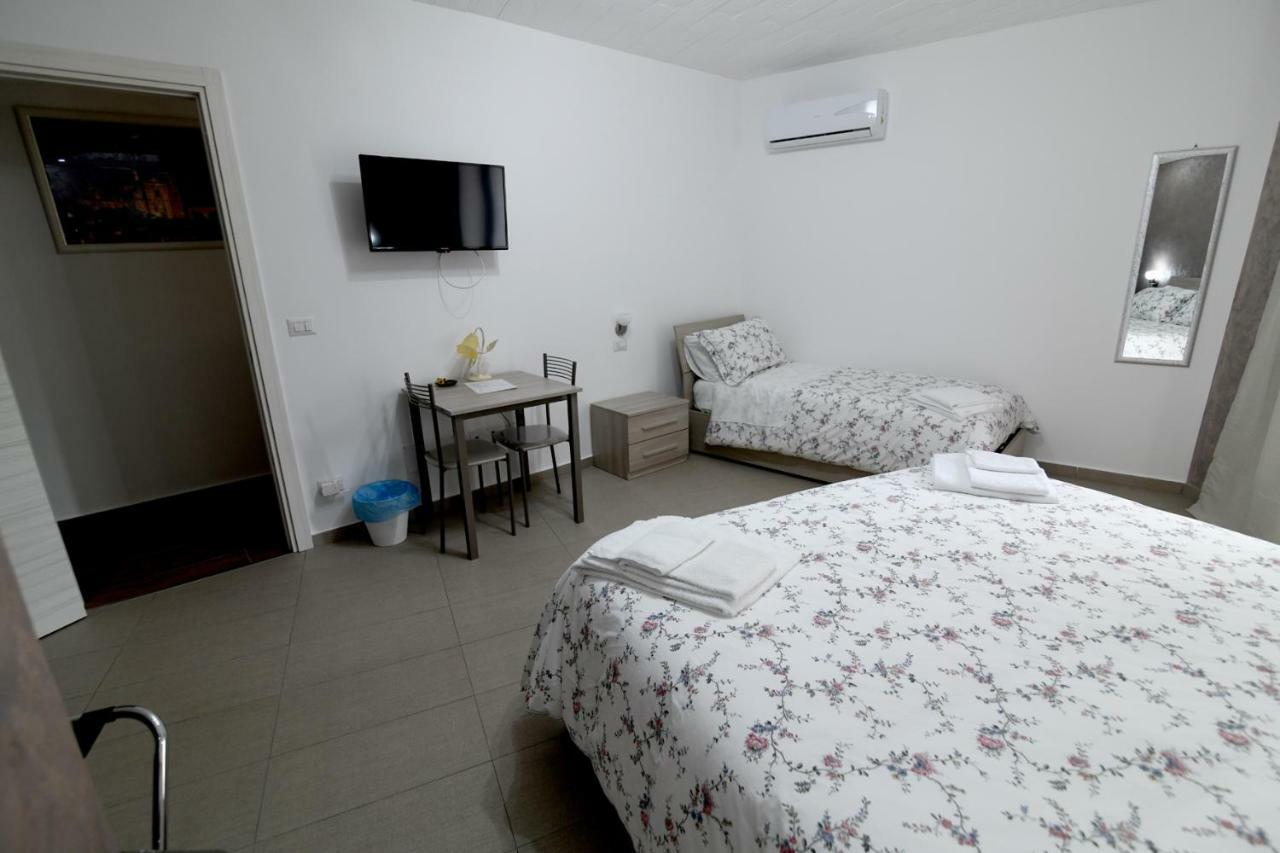 La Regina Di Saba Bed & Breakfast Пиаца Армерина Екстериор снимка